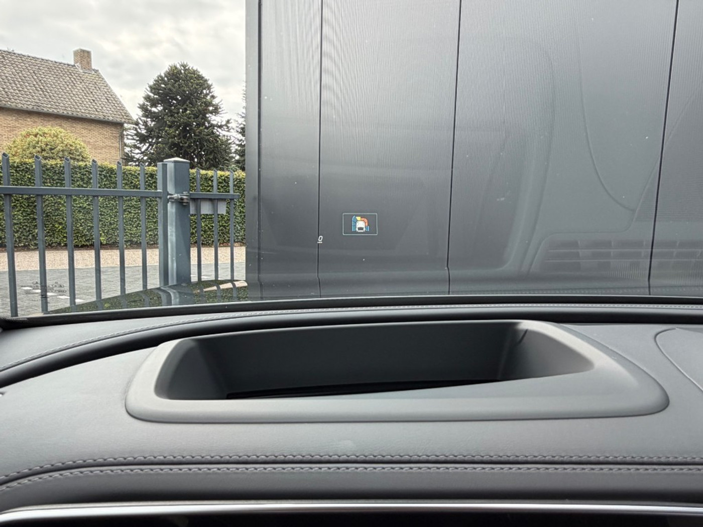 Foto van Mercedes-Benz GLC 300 E 4Matic