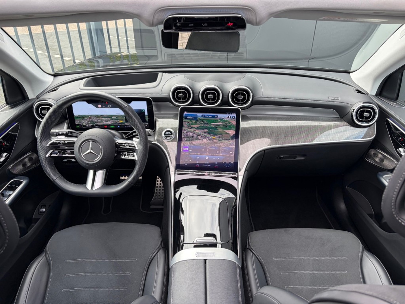 Foto van Mercedes-Benz GLC 300 E 4Matic