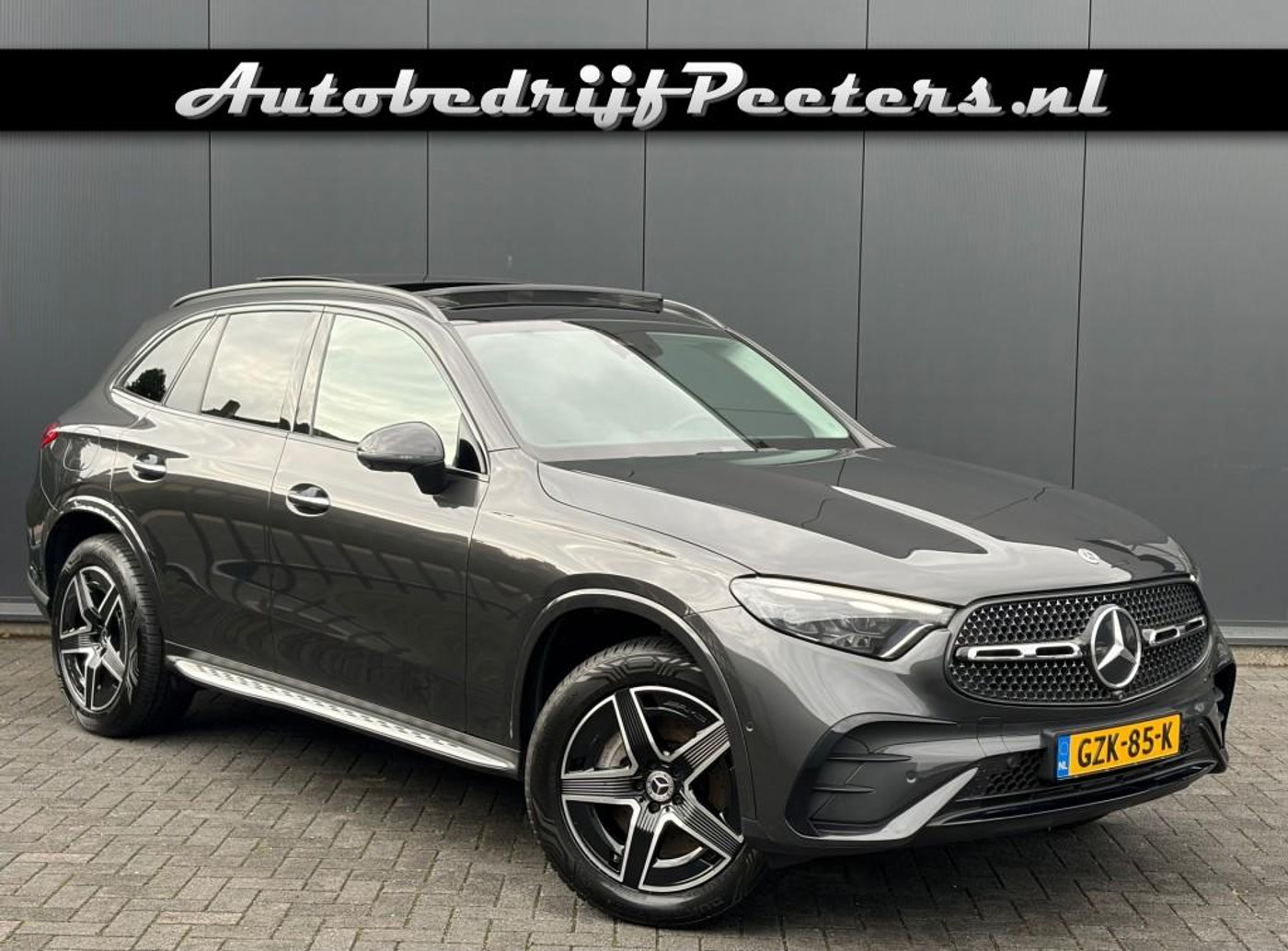 Mercedes-Benz GLC 300 E 4Matic 300e 4M AMG+Night Pano Digital Light Burmester 360-Camera HUD Sfeerlicht 2023 - voorkant
