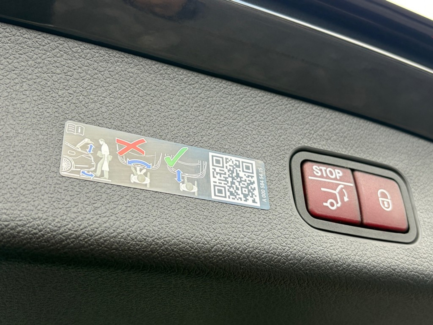 Foto van Mercedes-Benz GLC 300 E 4Matic