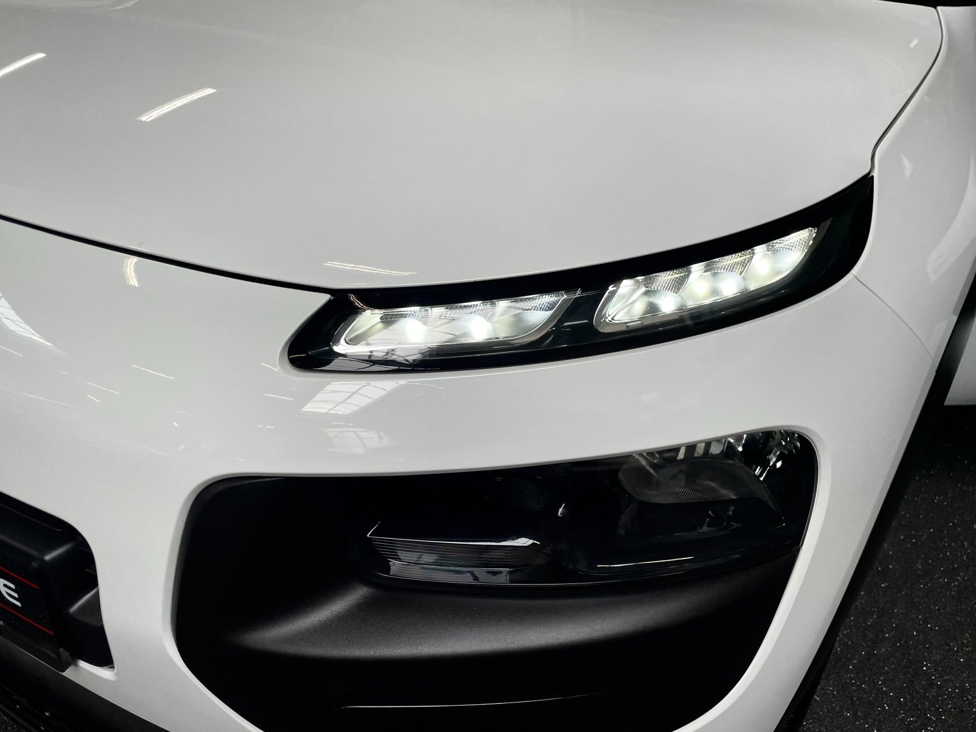 Foto van Citroen C4 Cactus