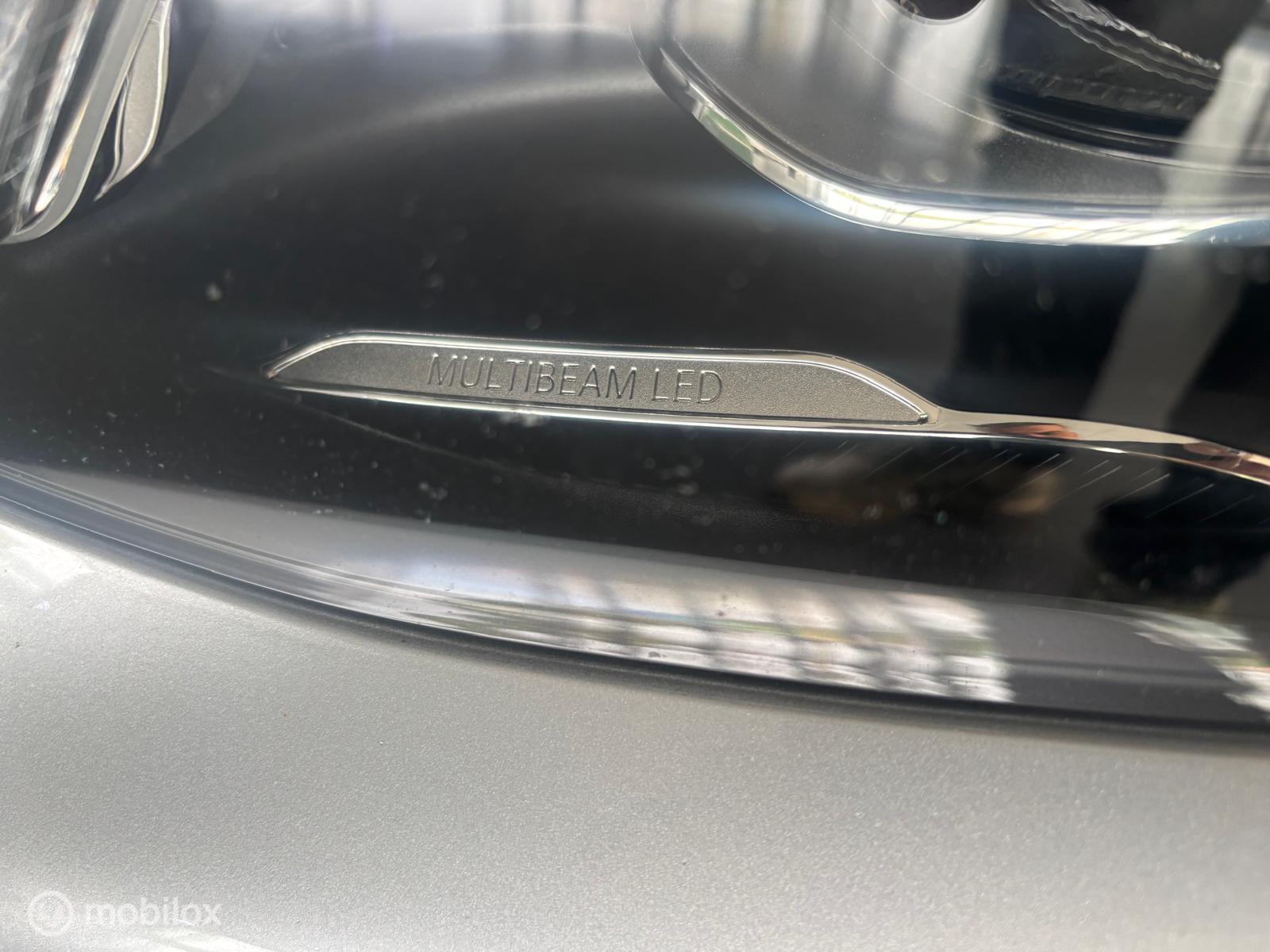 Foto van Mercedes-Benz E 300