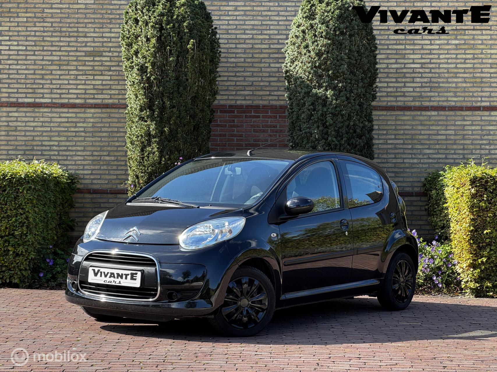 Citroen Citroen C1 1.0 Automaat|2011|5D|NWE Koppeling|CV|Elek ramen 2011 - voorkant