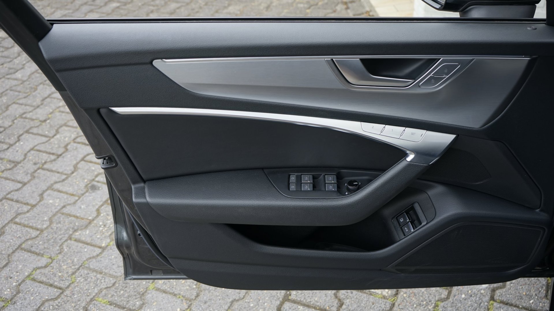 Foto van Audi A6 55 TFSI E