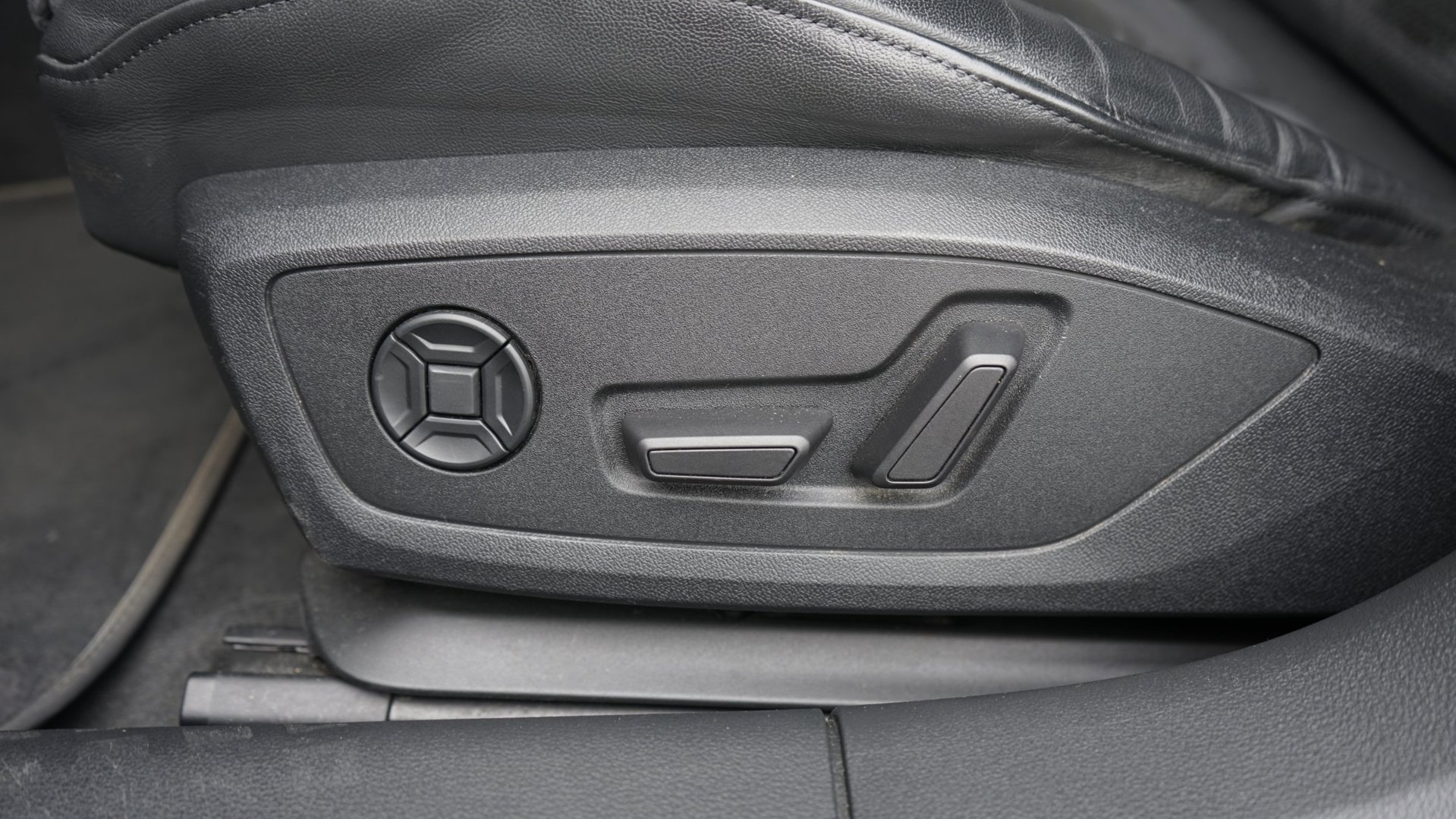 Foto van Audi A6 55 TFSI E