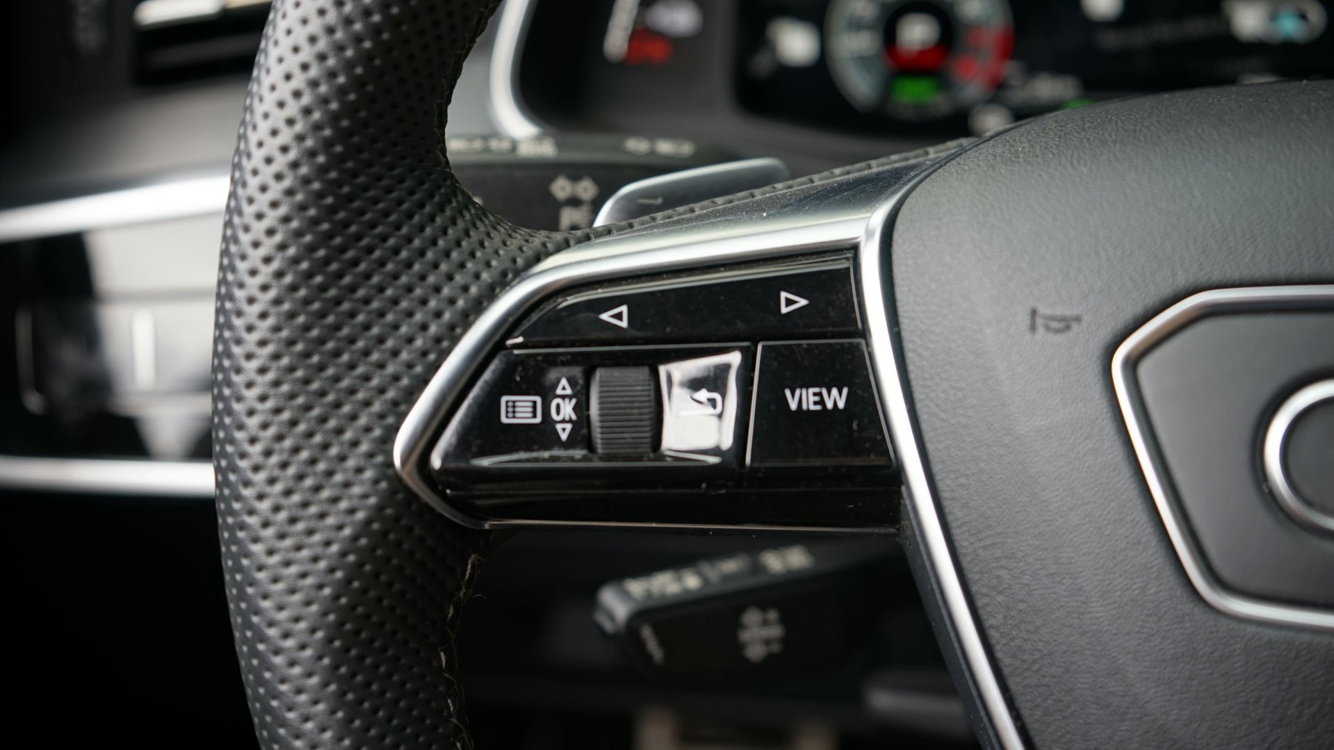 Foto van Audi A6 55 TFSI E