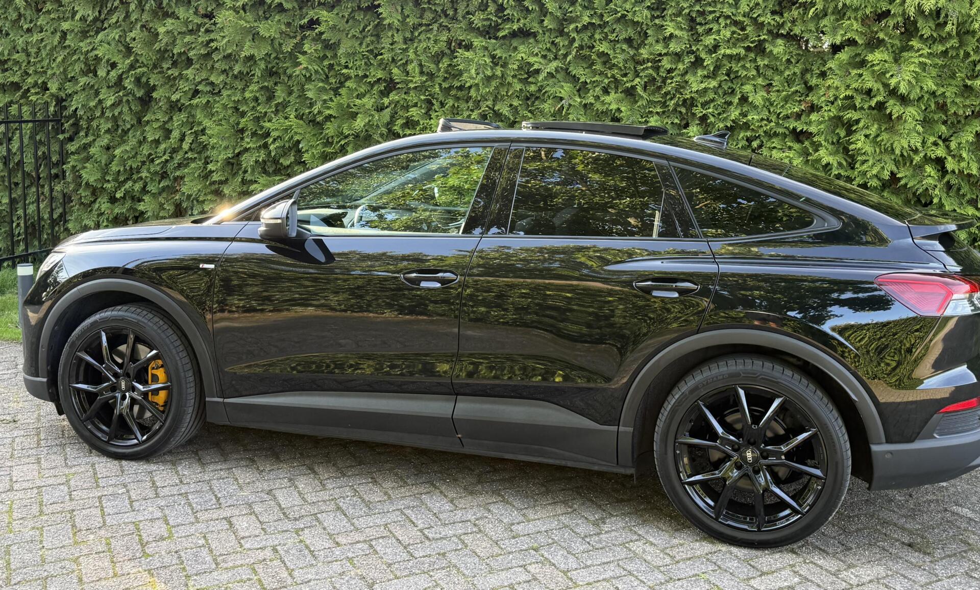 Foto van Audi Q4 Sportback 40 E-tron