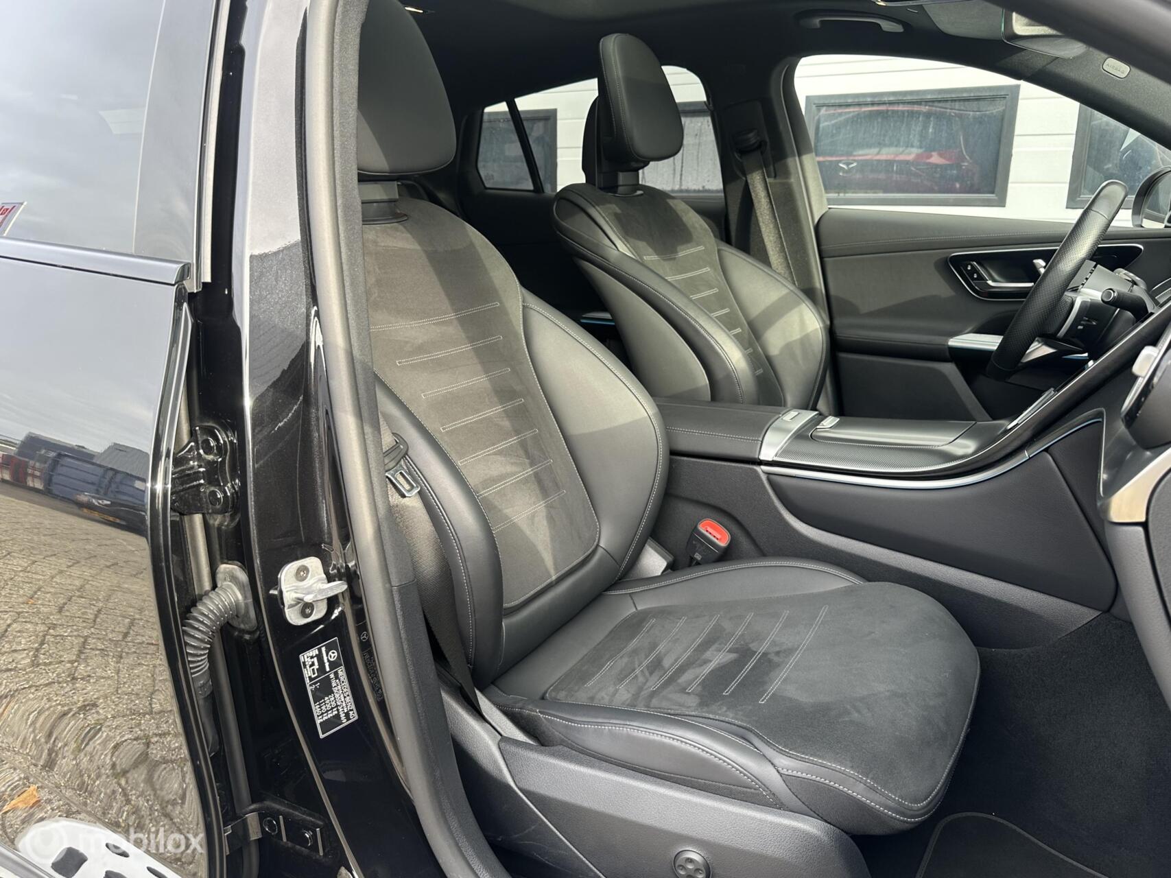 Foto van Mercedes-Benz GLC 300 E 4Matic