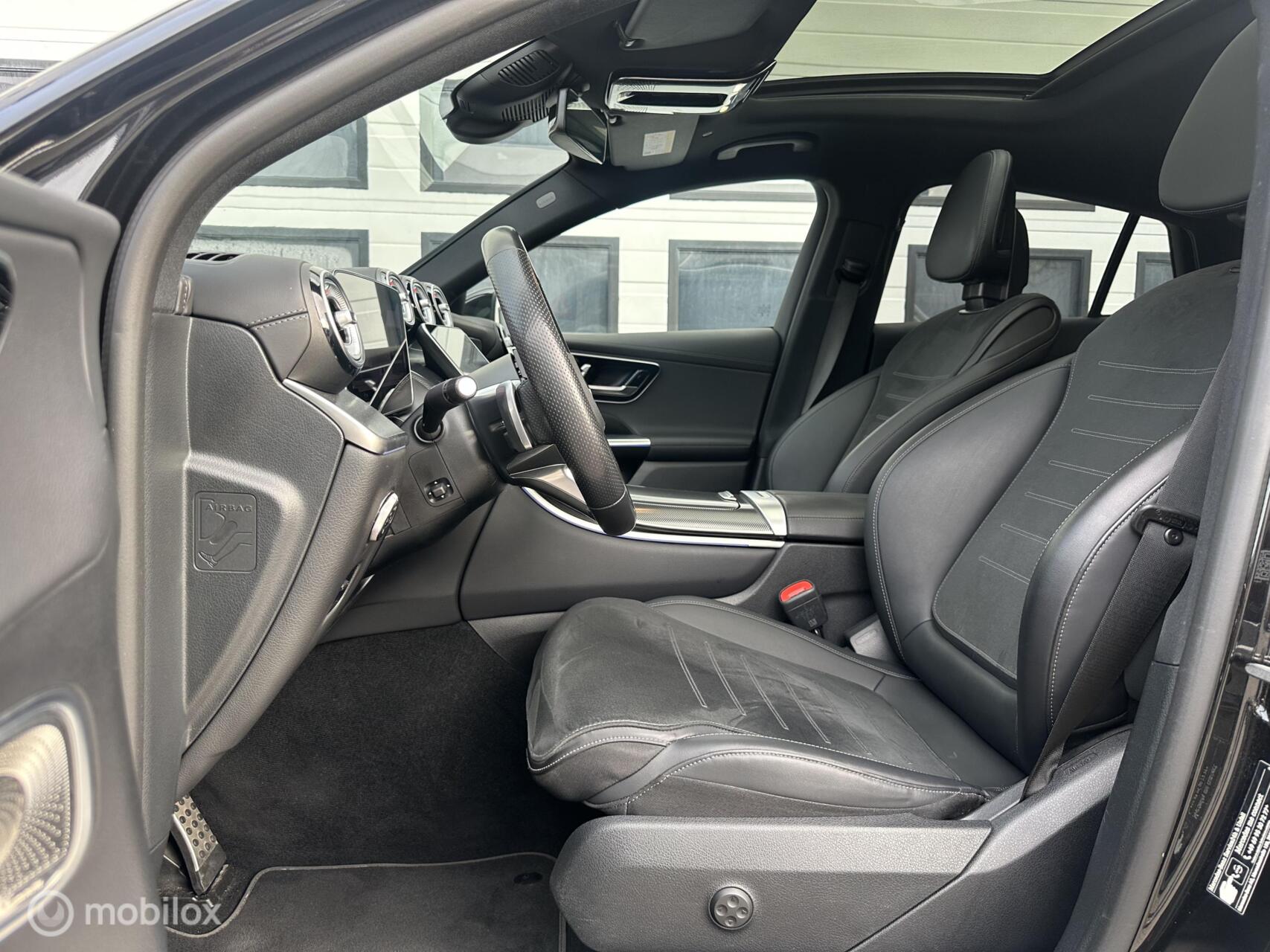 Foto van Mercedes-Benz GLC 300 E 4Matic