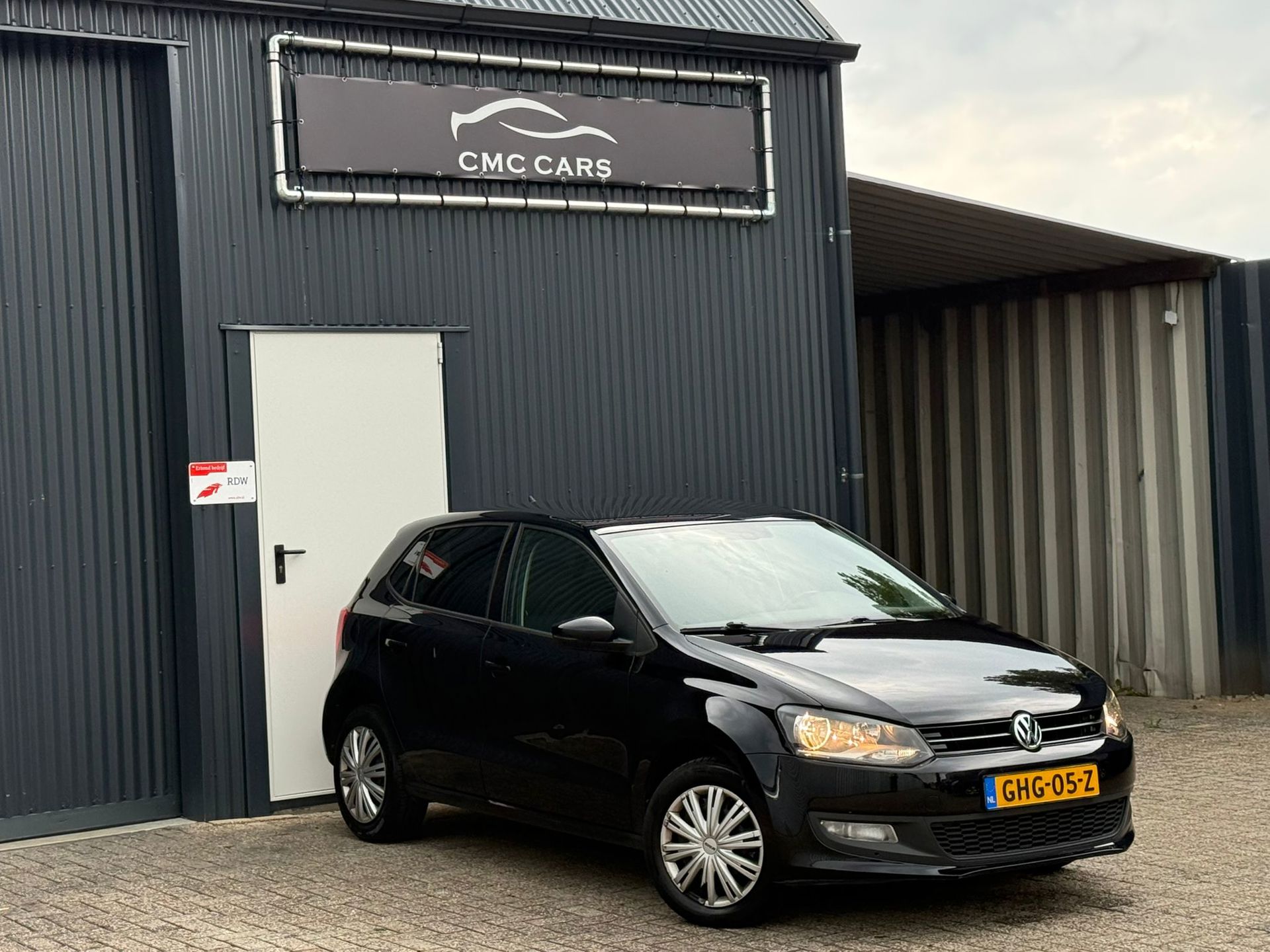 Volkswagen Polo 1.4-16V Highline WEINIGKMS!!DSG!!CARPLAY!! 2013 - voorkant