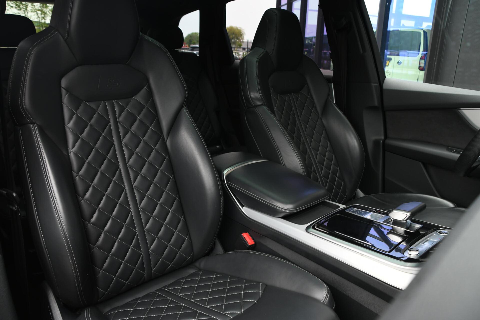 Foto van Audi Q7 60 TFSI E