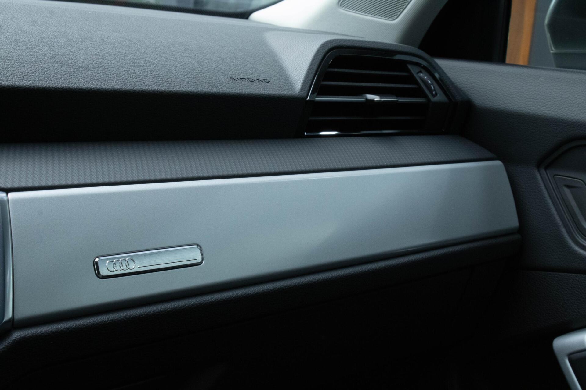 Foto van Audi Q3 Sportback E-tron
