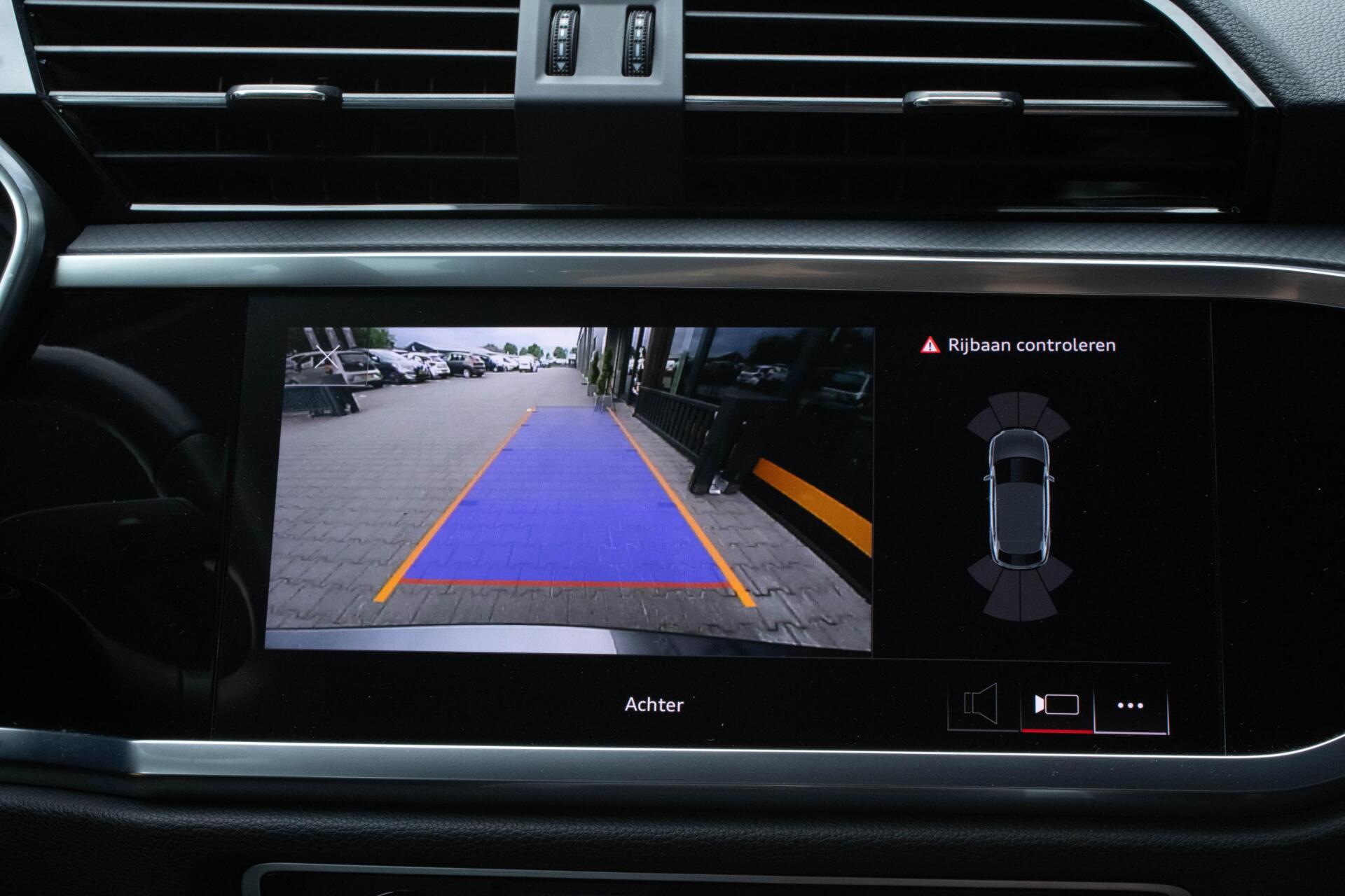 Foto van Audi Q3 Sportback E-tron