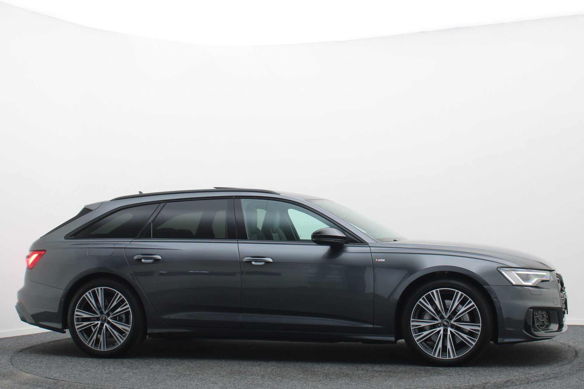 Foto van Audi A6 Avant 50 TFSI E
