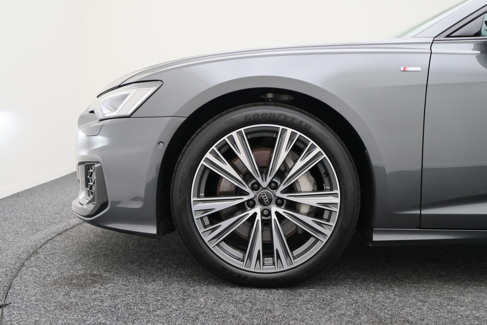 Foto van Audi A6 Avant 50 TFSI E