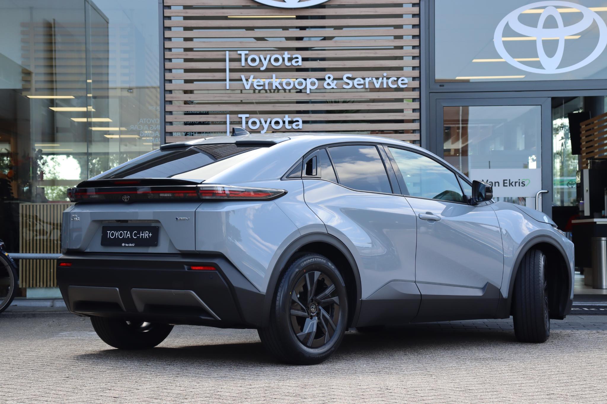 Foto van Toyota C-hr+