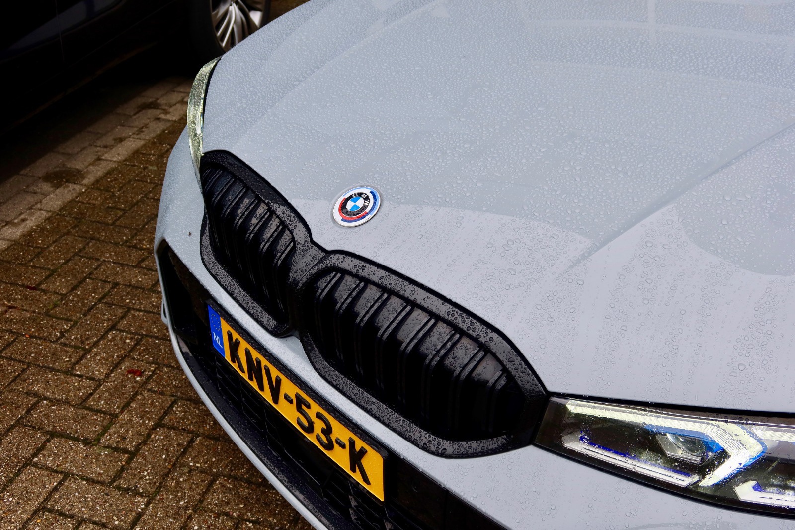 Foto van BMW 330e xDrive