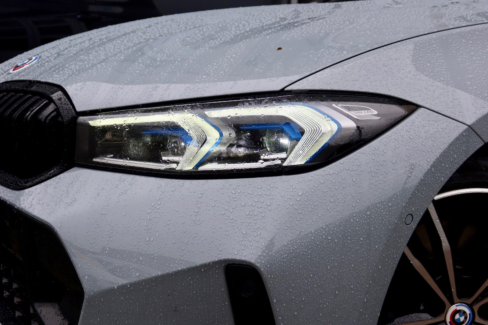 Foto van BMW 330e xDrive