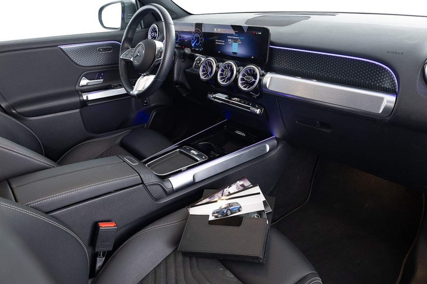 Foto van Mercedes-Benz Eqb