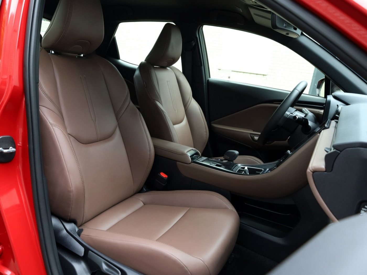 Foto van Lexus LBX
