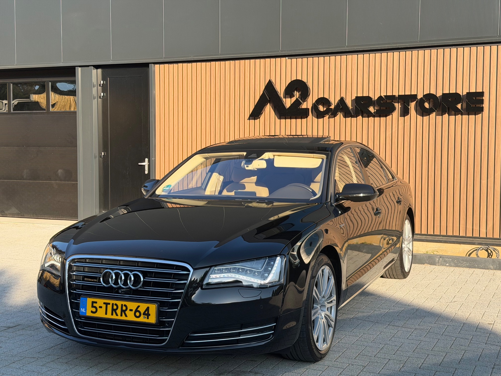 Foto van Audi A8
