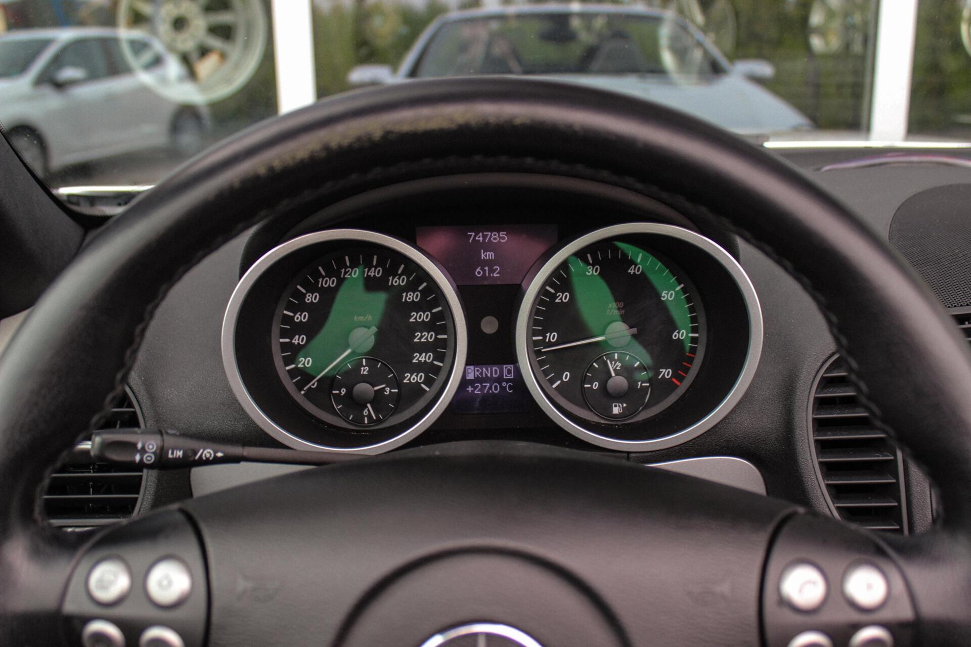 Foto van Mercedes-Benz SLK 200 Kompressor