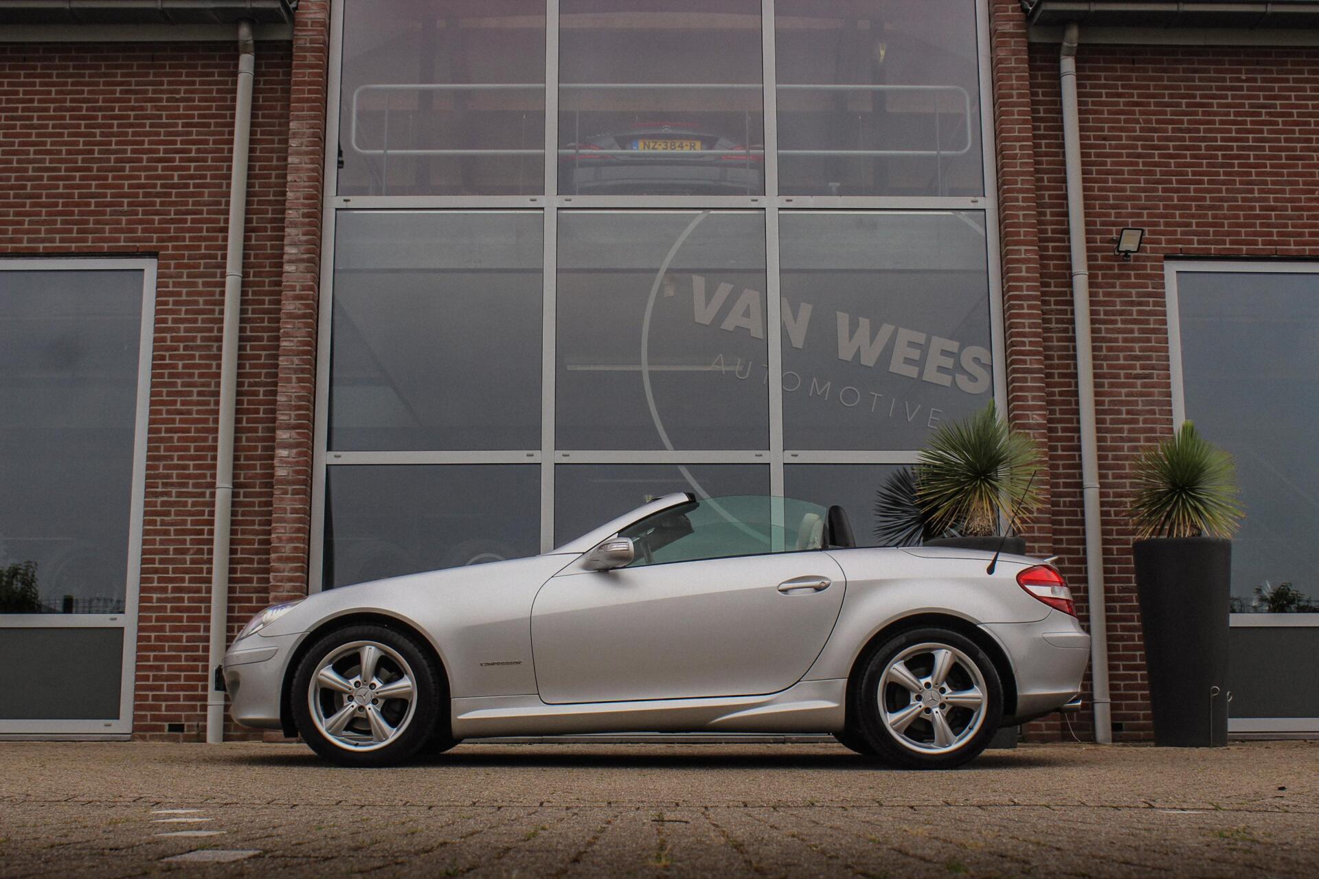 Foto van Mercedes-Benz SLK 200 Kompressor