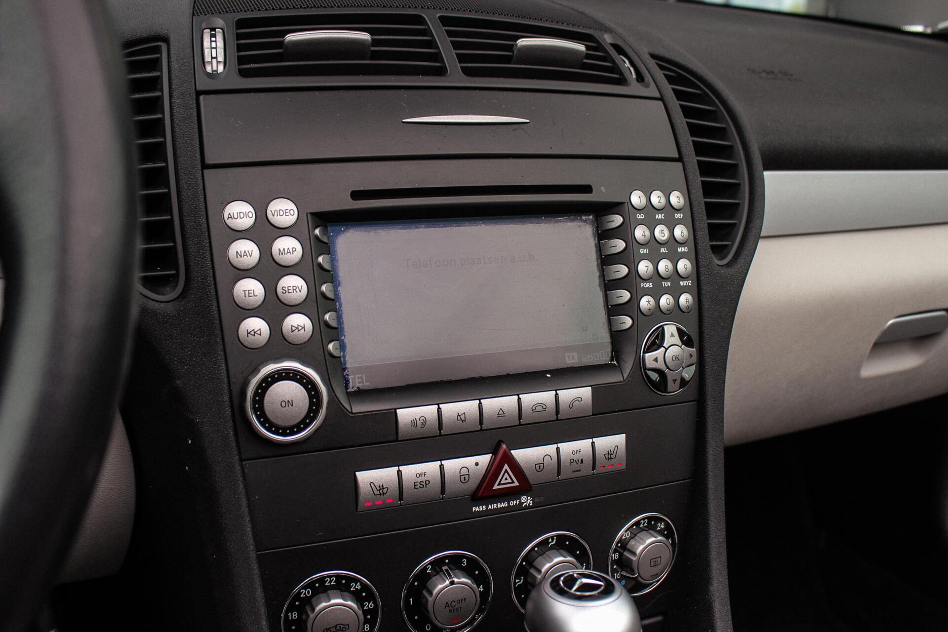 Foto van Mercedes-Benz SLK 200 Kompressor