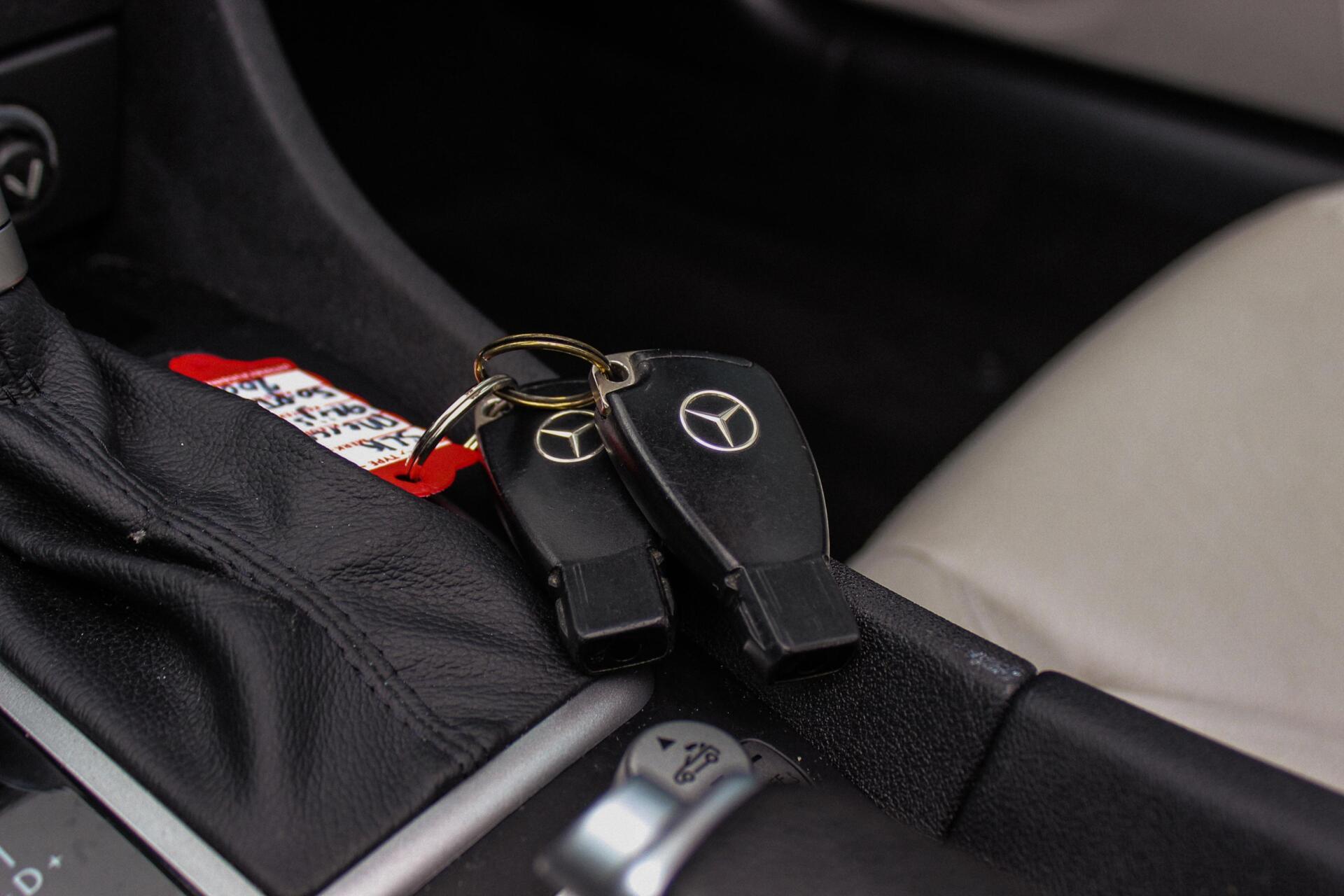 Foto van Mercedes-Benz SLK 200 Kompressor