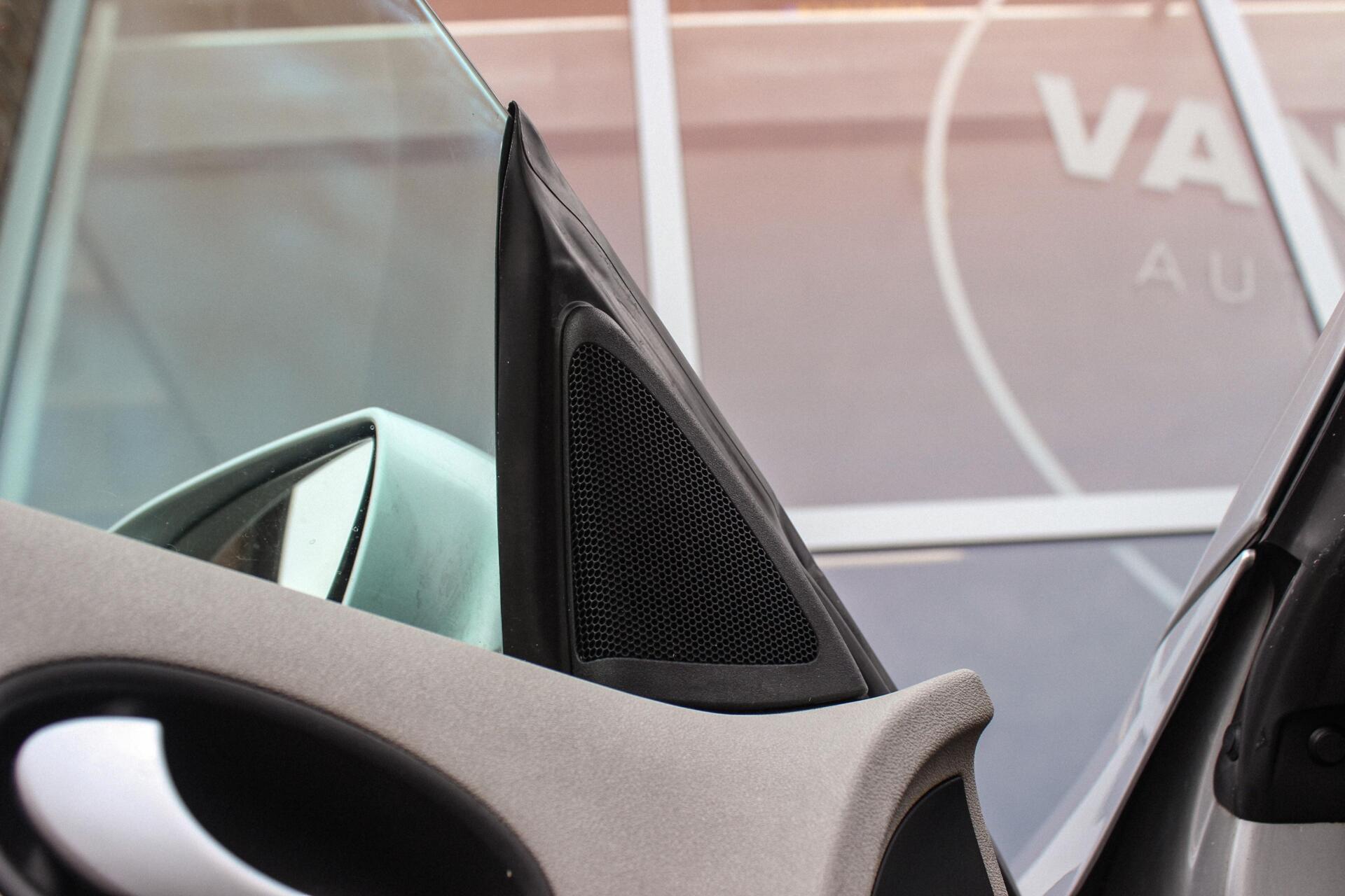 Foto van Mercedes-Benz SLK 200 Kompressor