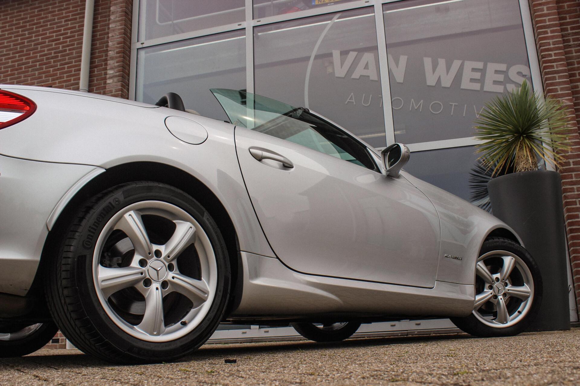 Foto van Mercedes-Benz SLK 200 Kompressor