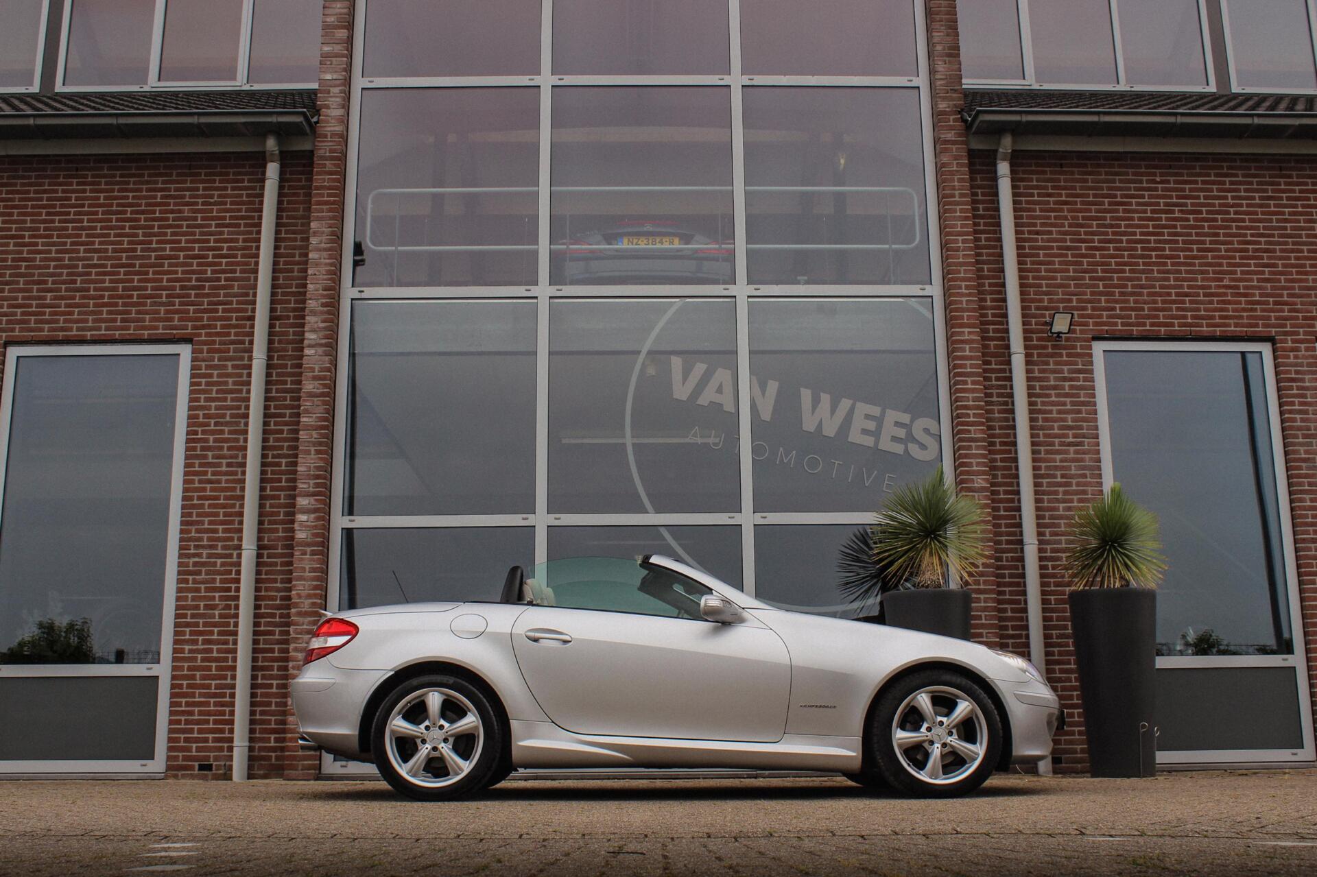 Foto van Mercedes-Benz SLK 200 Kompressor