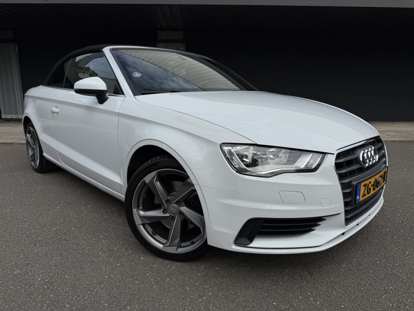 Audi A3 Cabriolet 1.8 TFSI Ambition Pro plus line. 2016 - voorkant