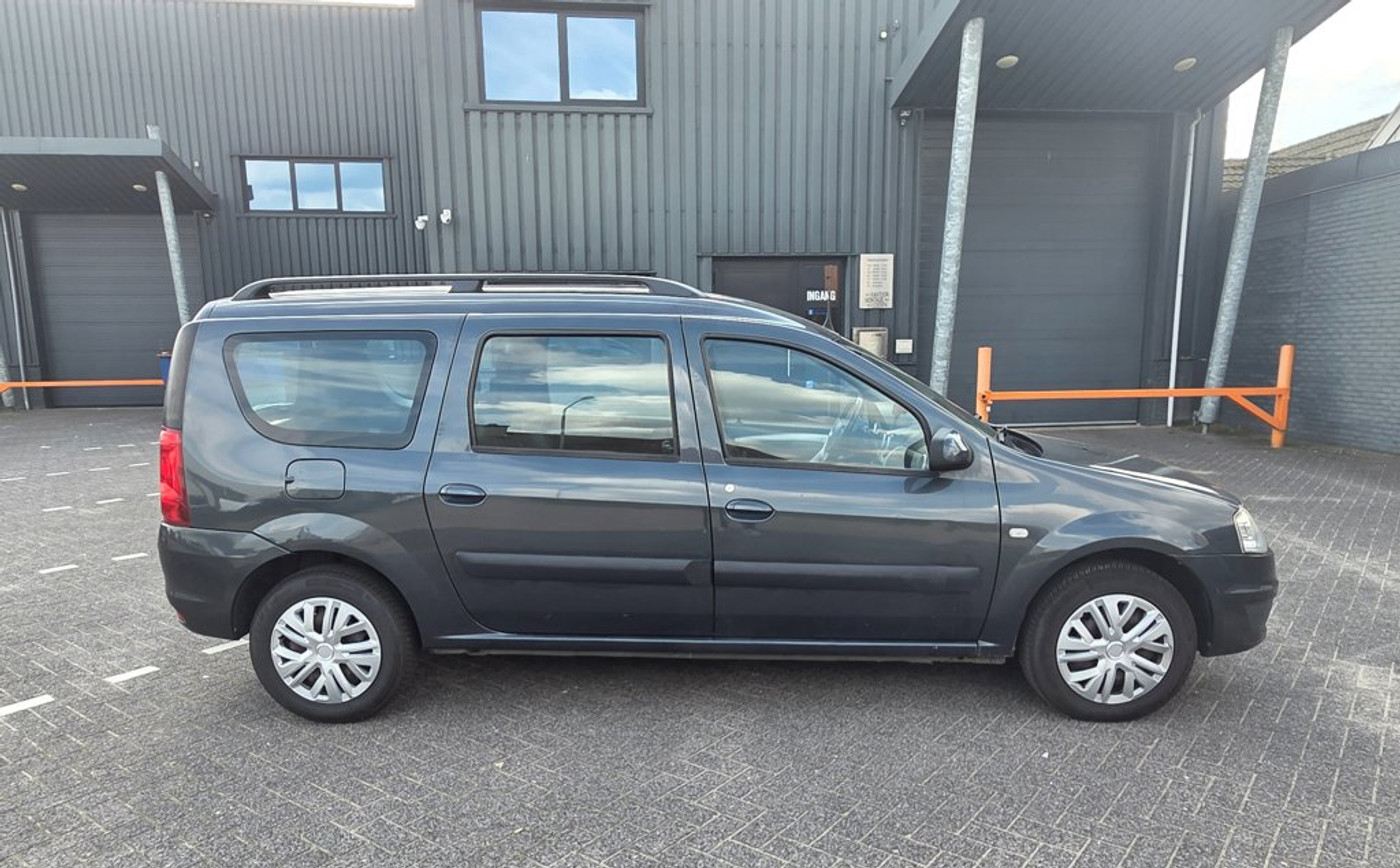 Foto van Dacia Logan