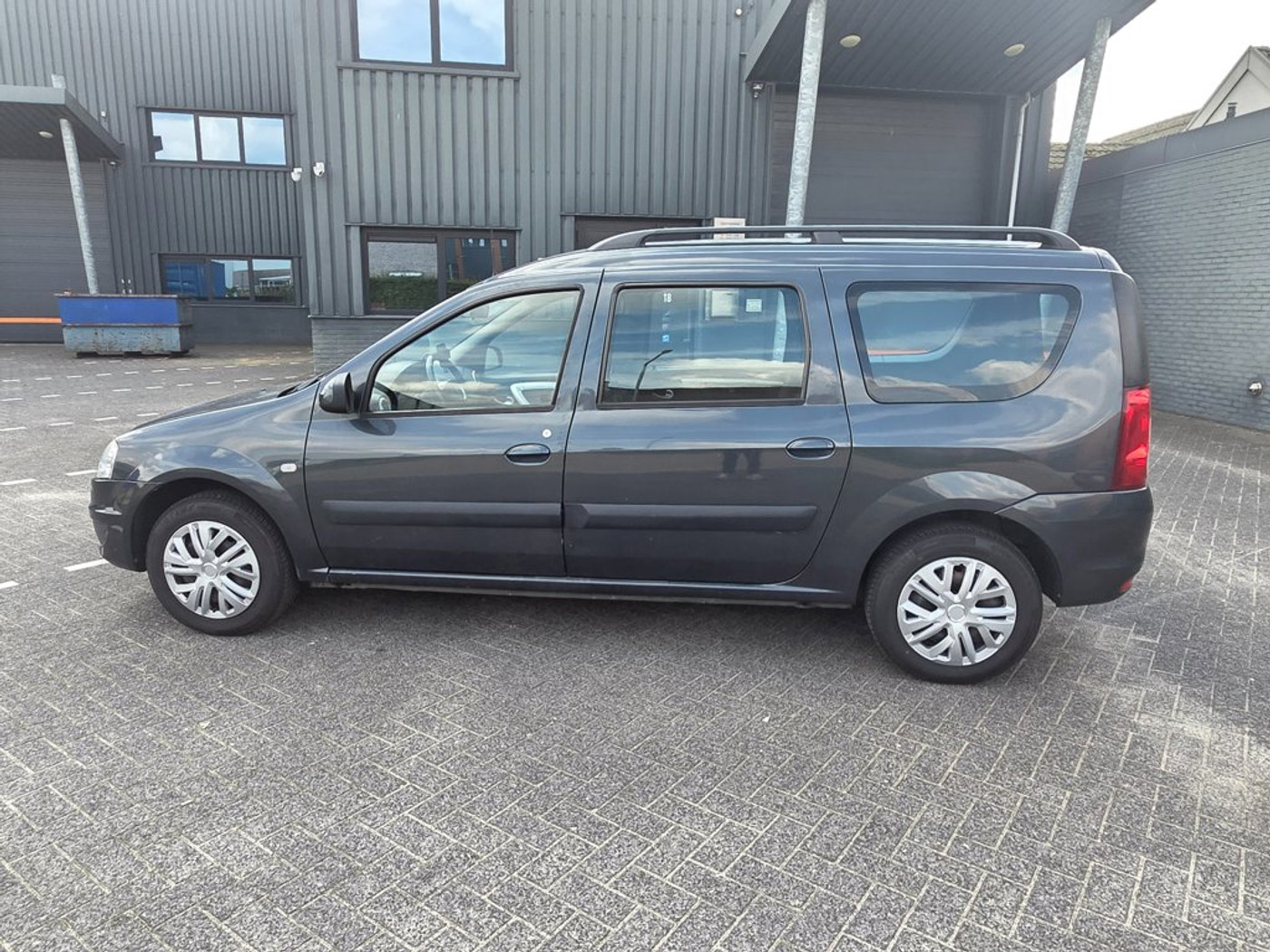 Foto van Dacia Logan