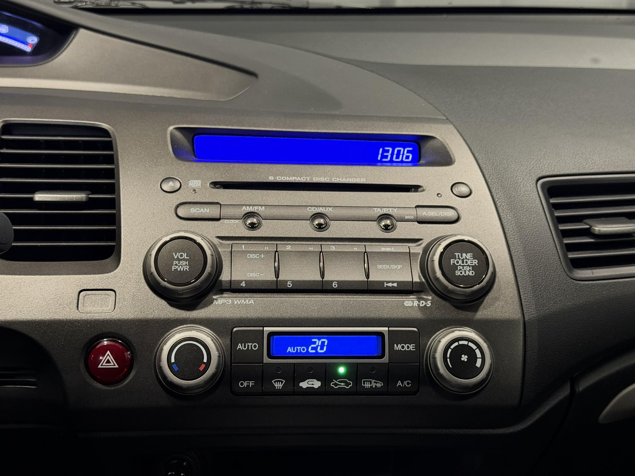Foto van Honda Civic 4dr Hybrid