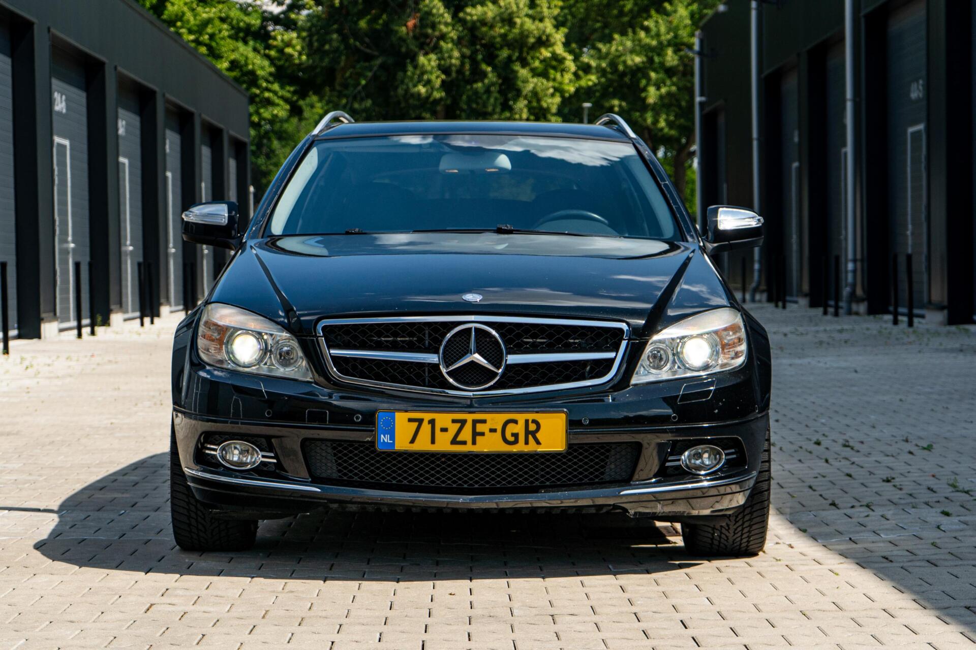 Foto van Mercedes-Benz C 280