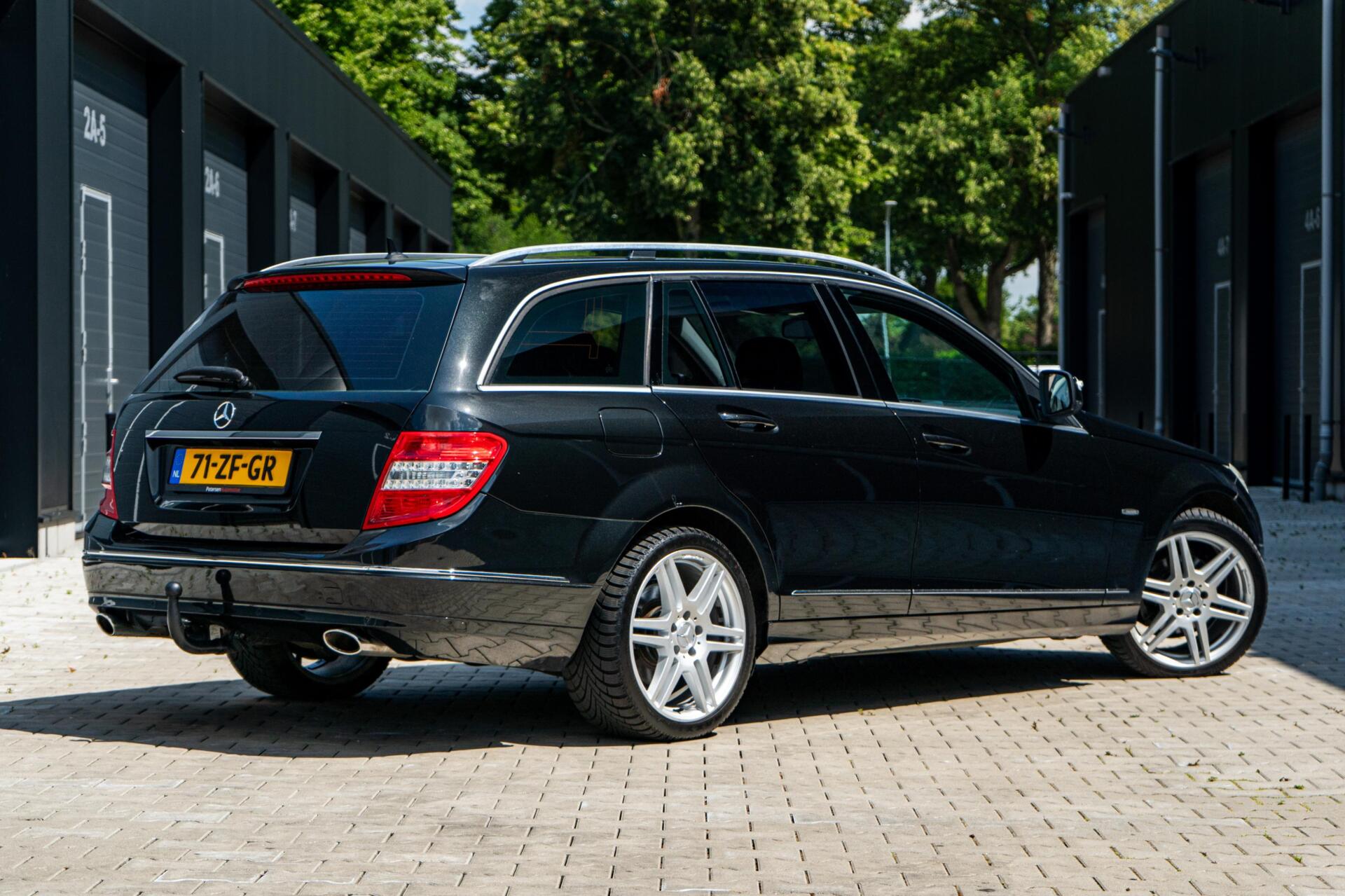 Foto van Mercedes-Benz C 280
