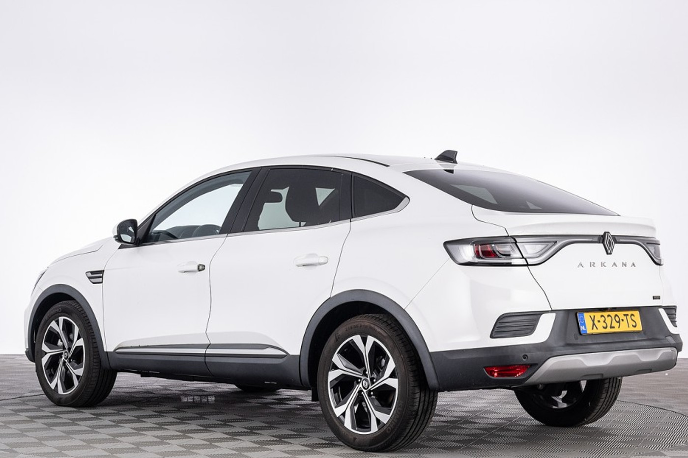 Foto van Renault Arkana E-tech