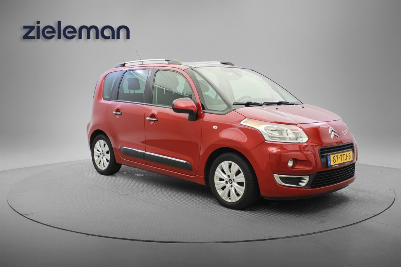 Citroen C3 Picasso 1.6 VTi Exclusive Automaat - Panorama, Navi, Cruise, Clima, Trekhaak 2012 - voorkant