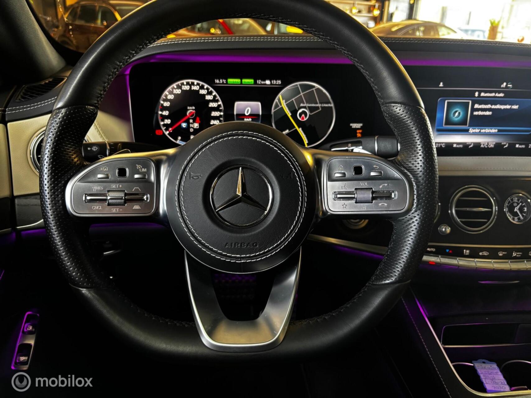 Foto van Mercedes-Benz S 560 E