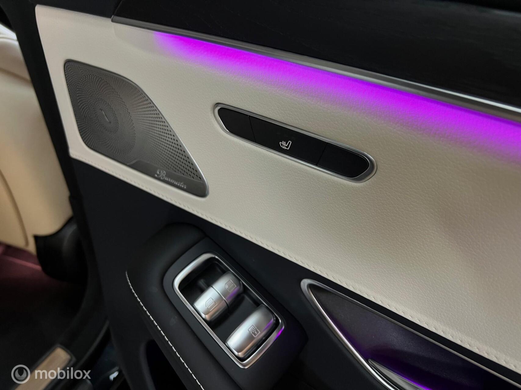 Foto van Mercedes-Benz S 560 E