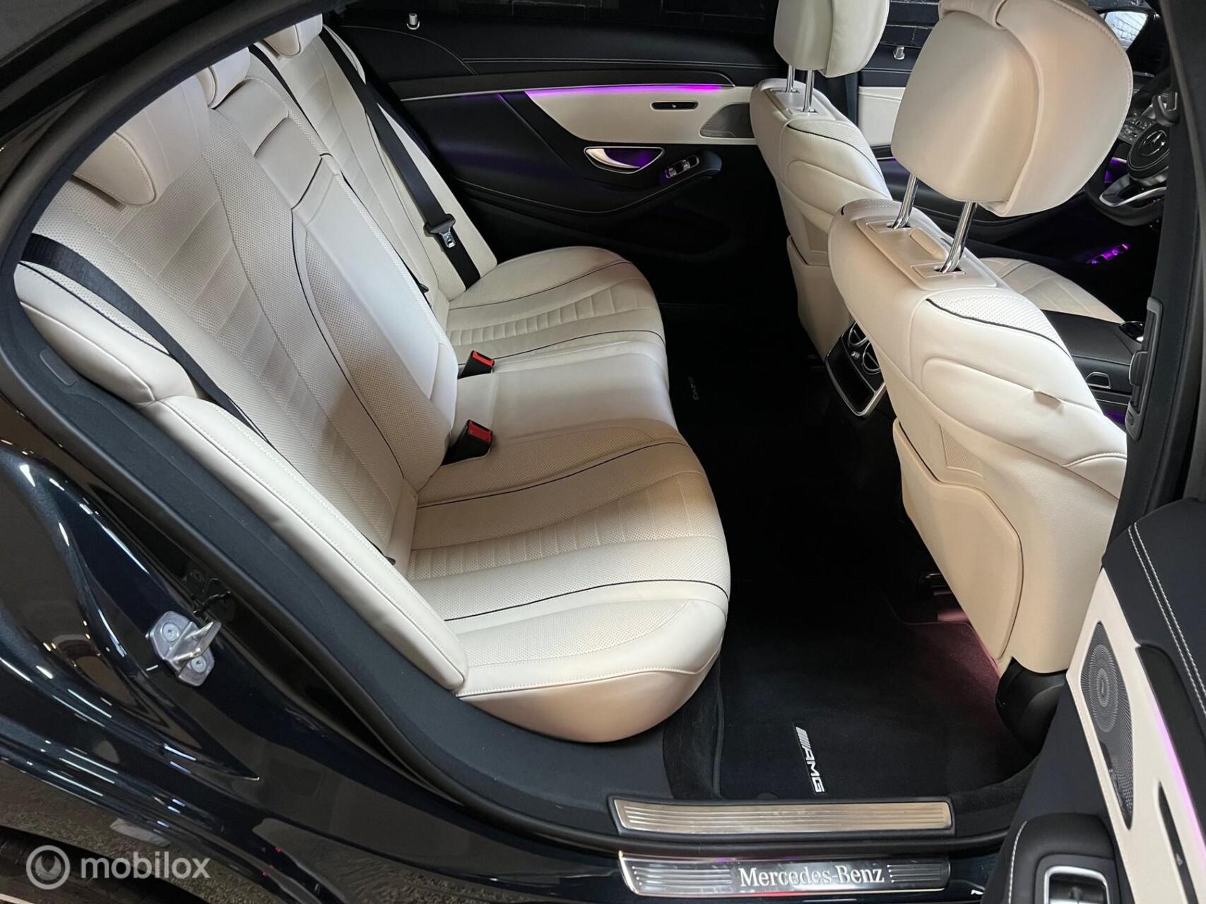 Foto van Mercedes-Benz S 560 E