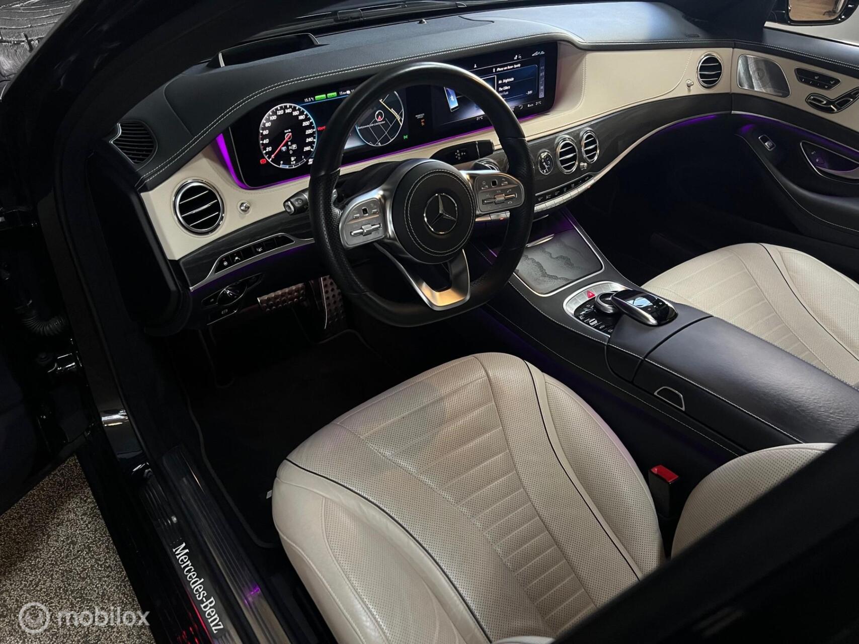 Foto van Mercedes-Benz S 560 E