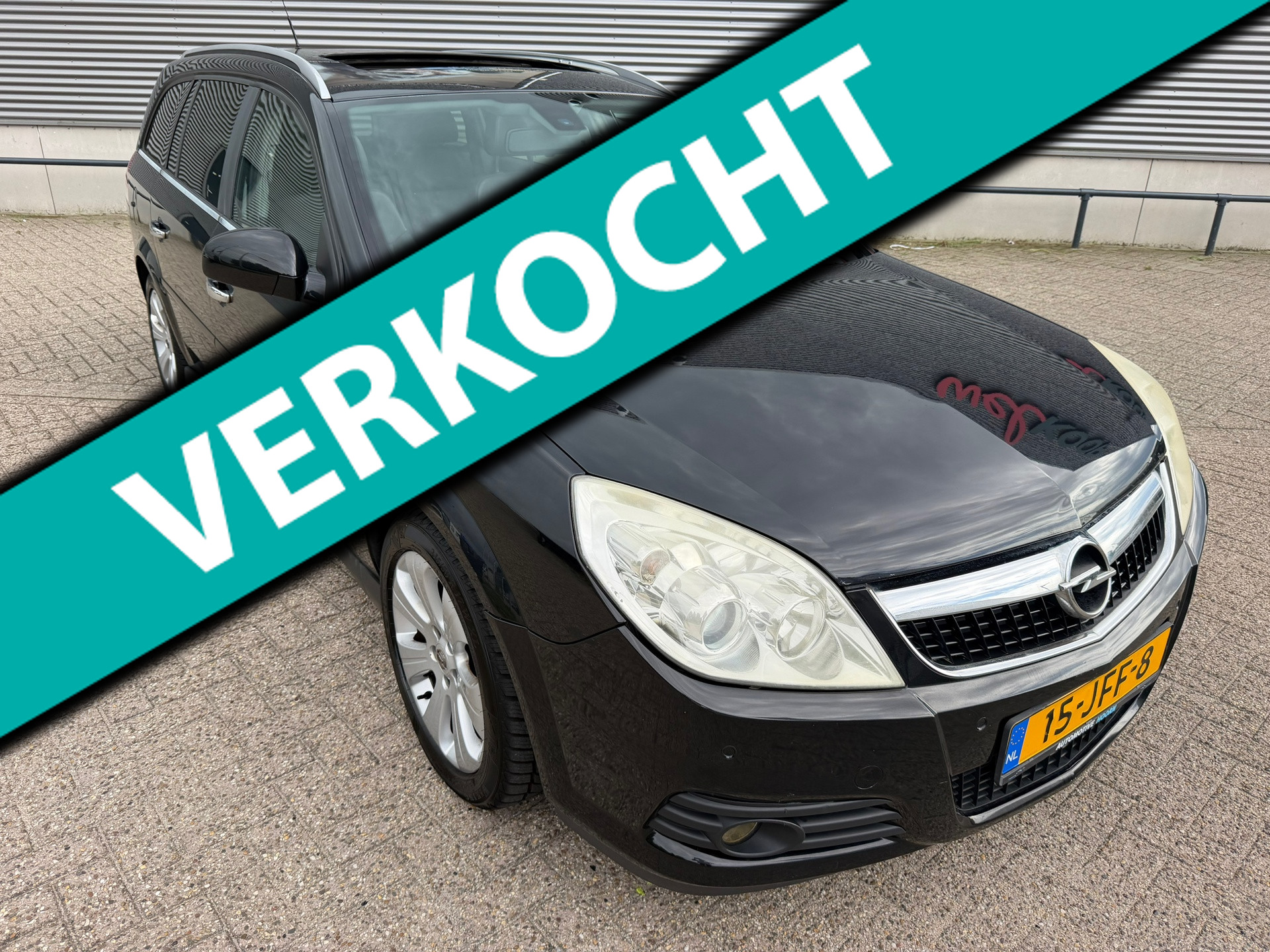Opel Vectra Station Wagon 1.8-16V Executive 2009 - voorkant