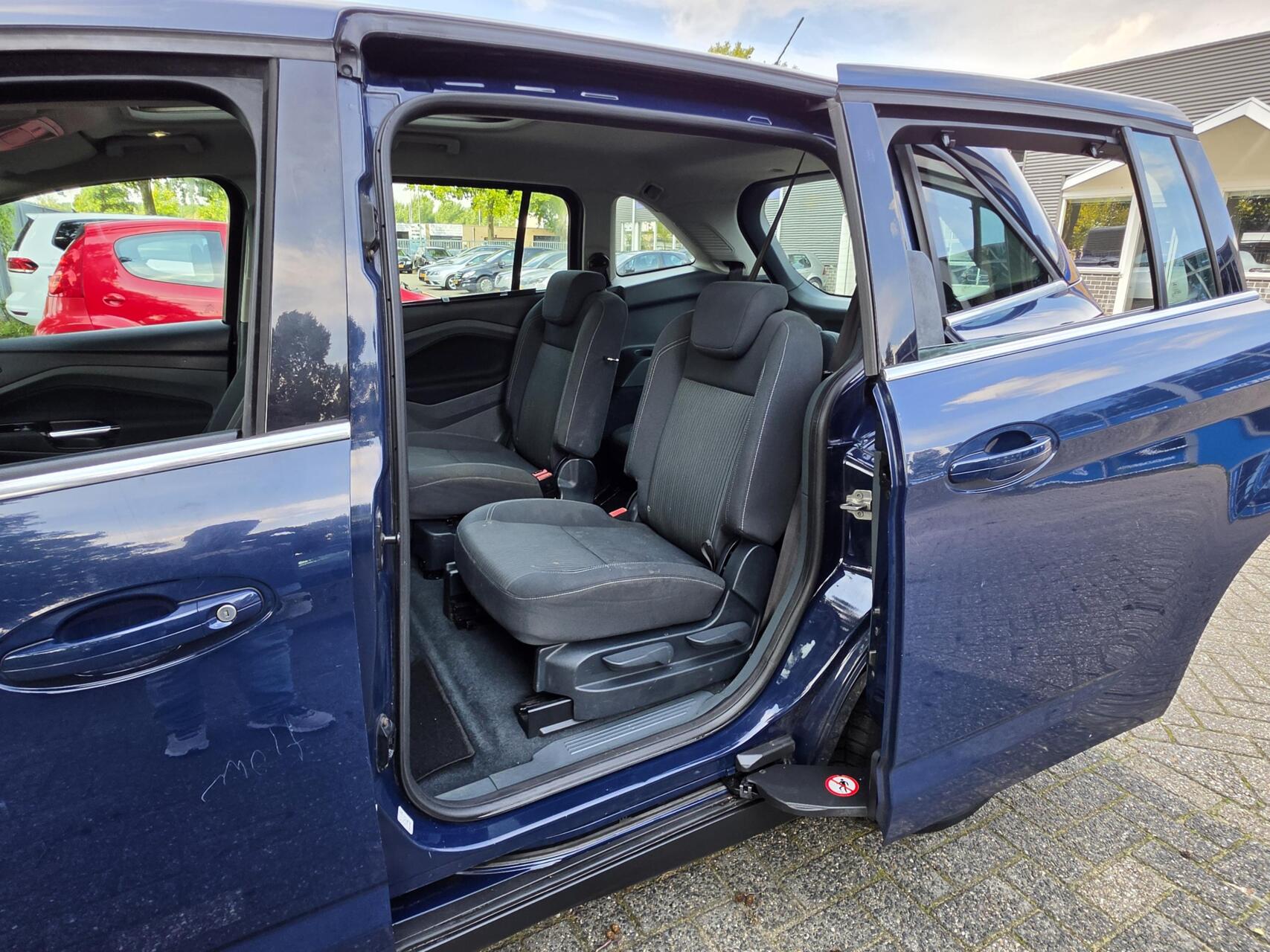 Foto van Ford Grand C-max
