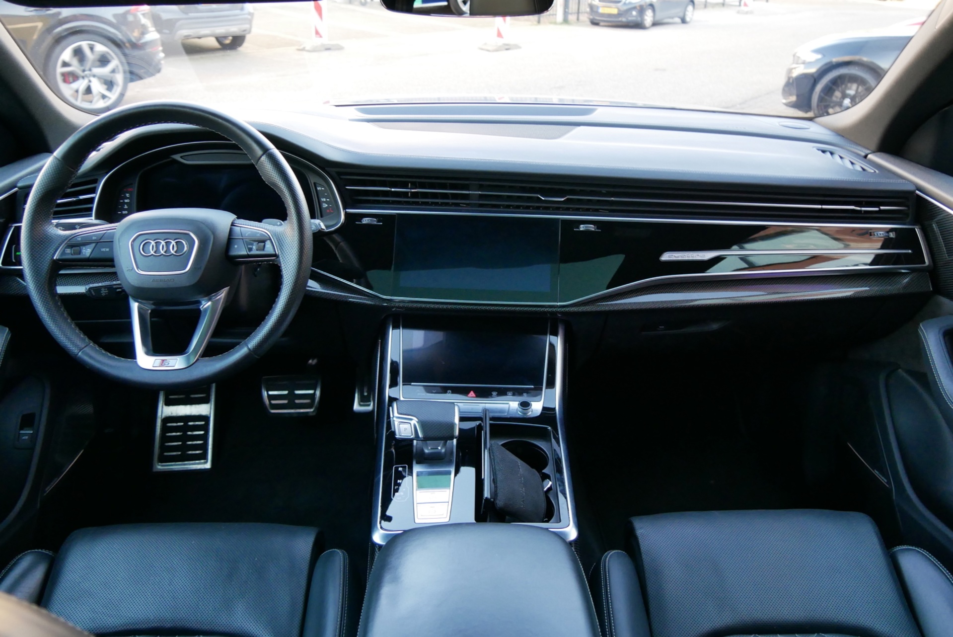 Foto van Audi Sq8