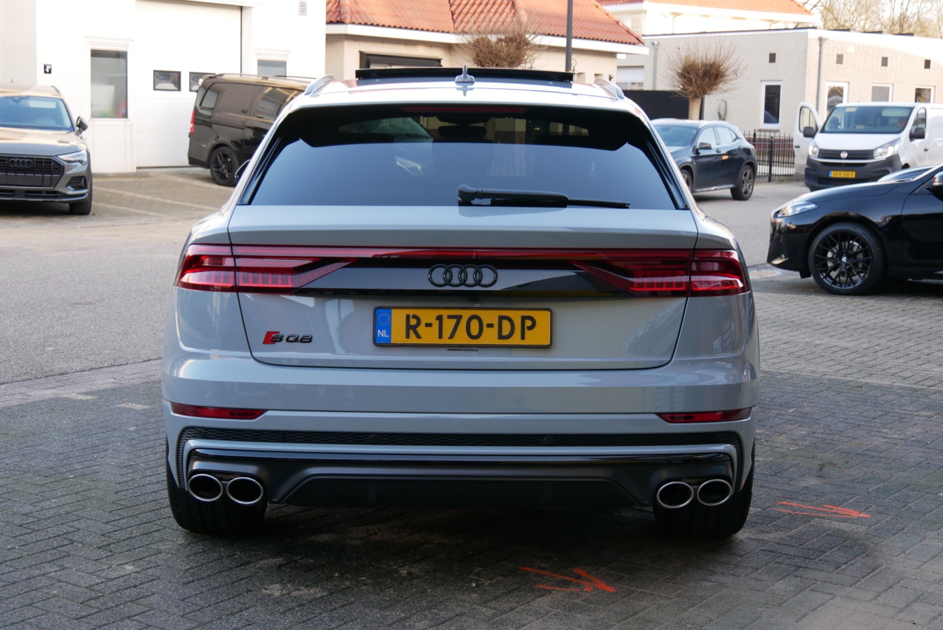 Foto van Audi Sq8