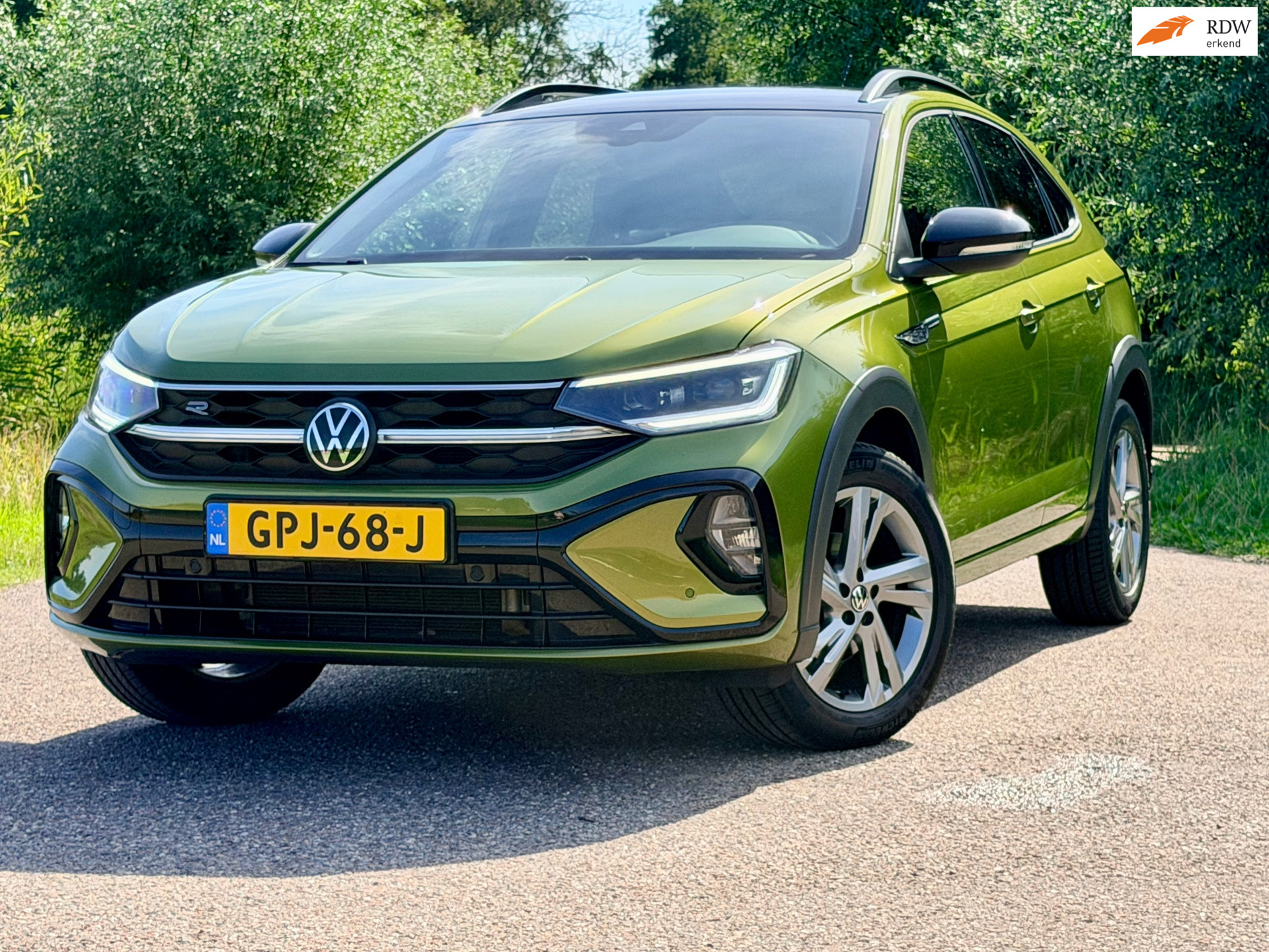 Volkswagen Taigo 1.0 TSI R-Line Business IQ LED Automaat Clima Camera Virtueel Display Cruise Control 2023 - voorkant