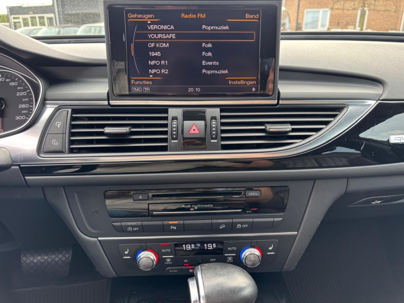 Foto van Audi A6 Allroad Quattro